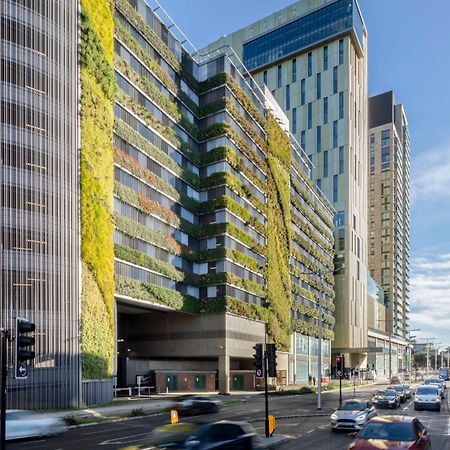 Hilton Woking Hotel Exterior foto